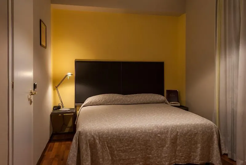 Hotel Bernardino Lucca