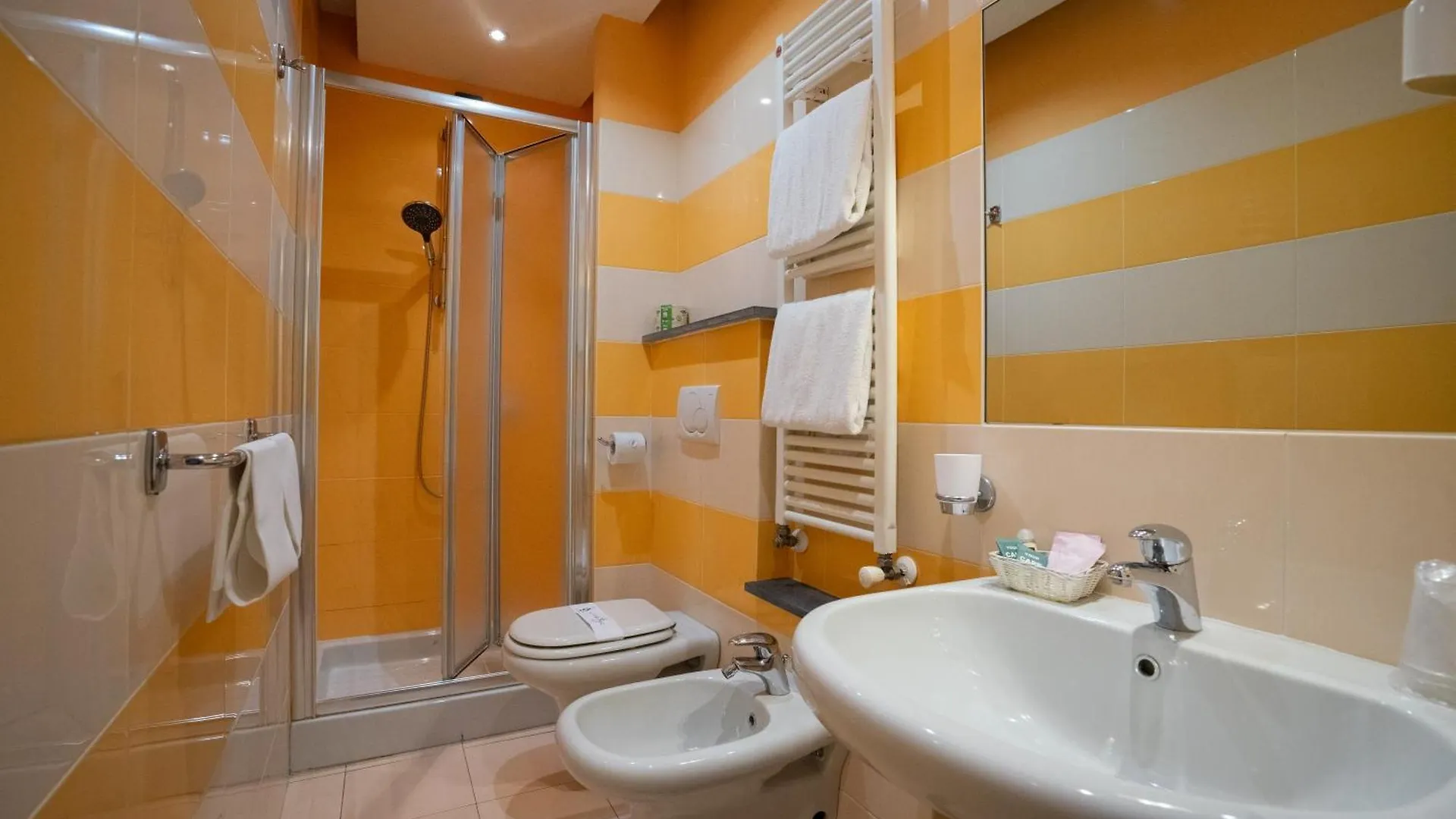 Hotel Bernardino Lucca