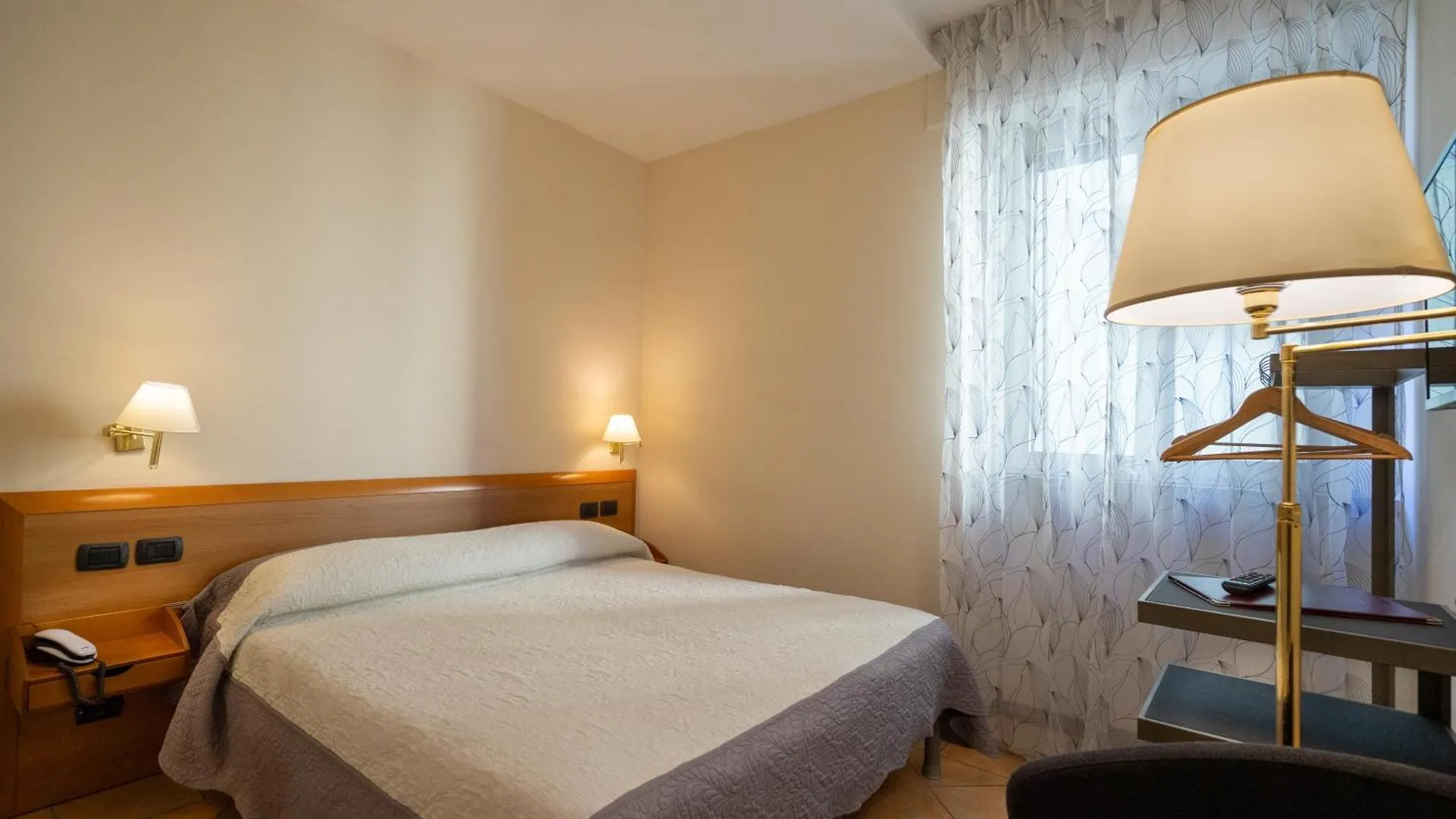 Hotel Bernardino Lucca
