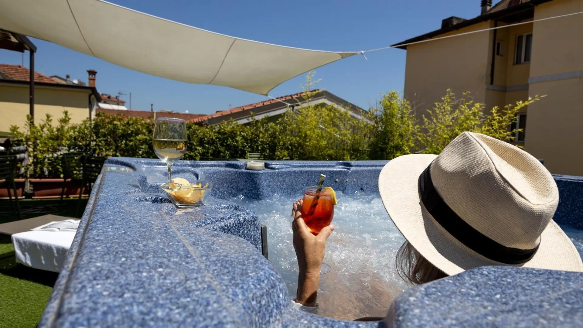 Hotel Bernardino Lucca