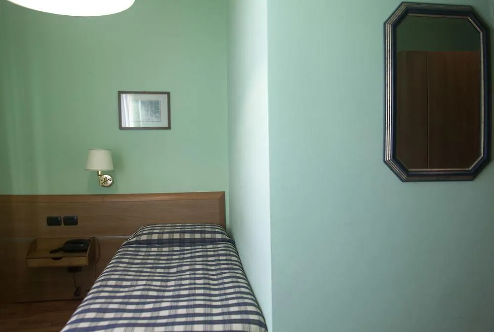 Hotel Bernardino Lucca 3*,